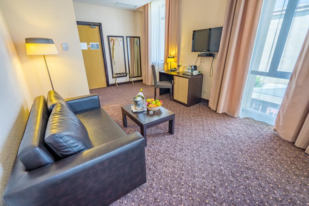Hotel Lomsia Achalciche Zewnętrze zdjęcie