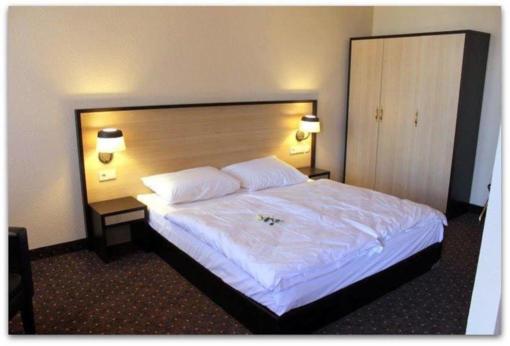 Hotel Lomsia Achalciche Zewnętrze zdjęcie