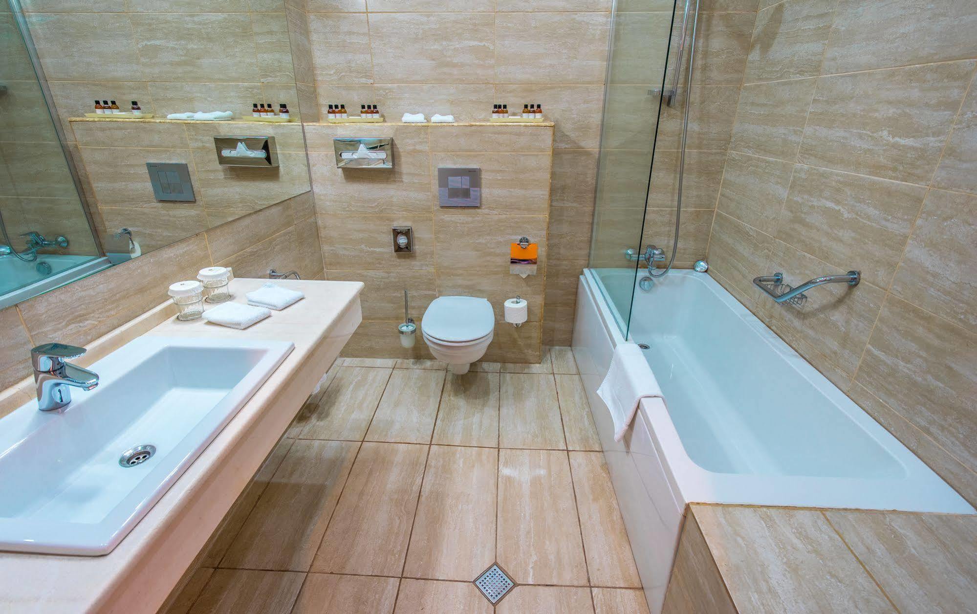 Hotel Lomsia Achalciche Zewnętrze zdjęcie
